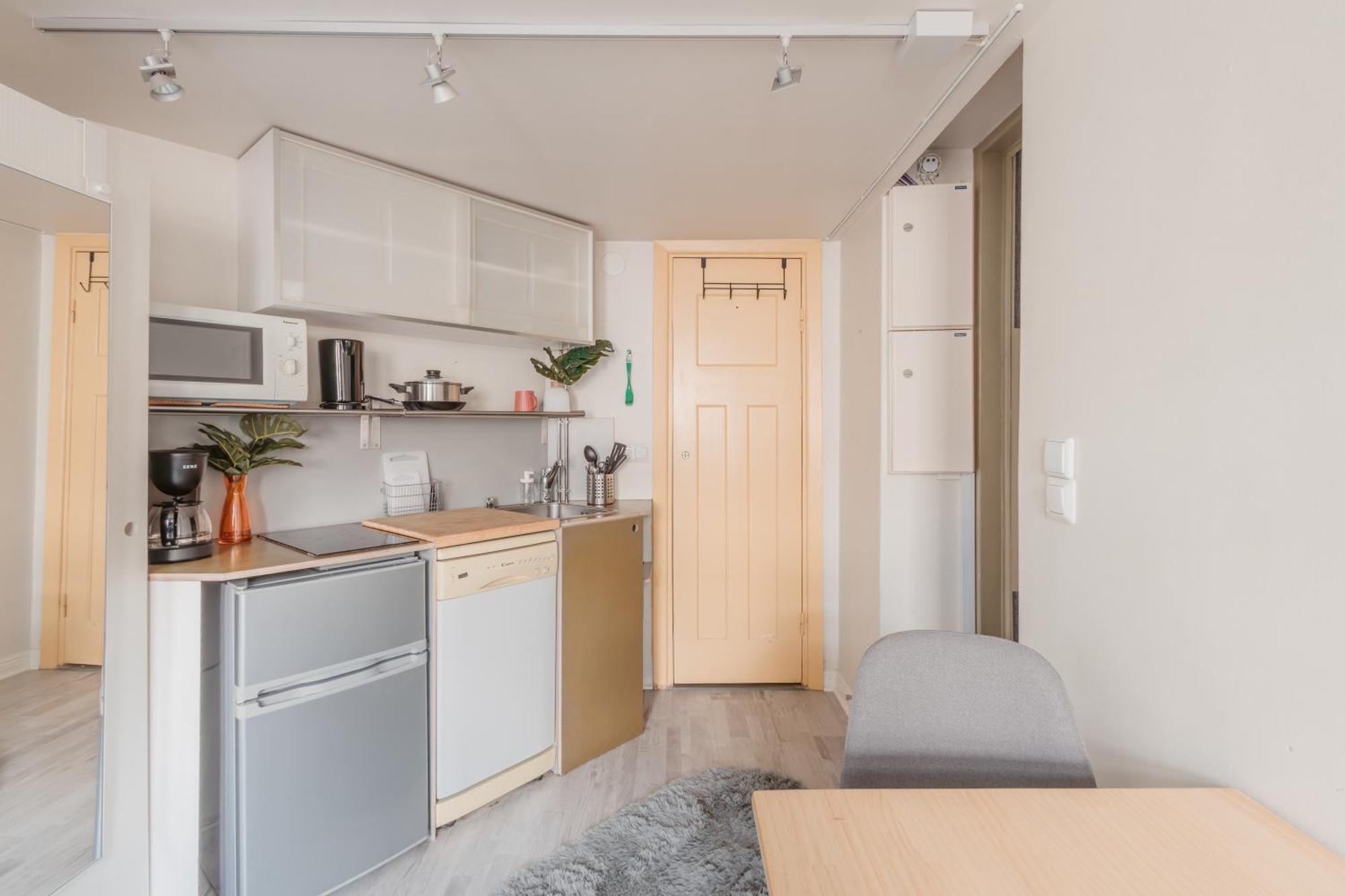 Nordstay - Urban Retreat Near Hietaniemi Self Check-in Apartment Helsinki