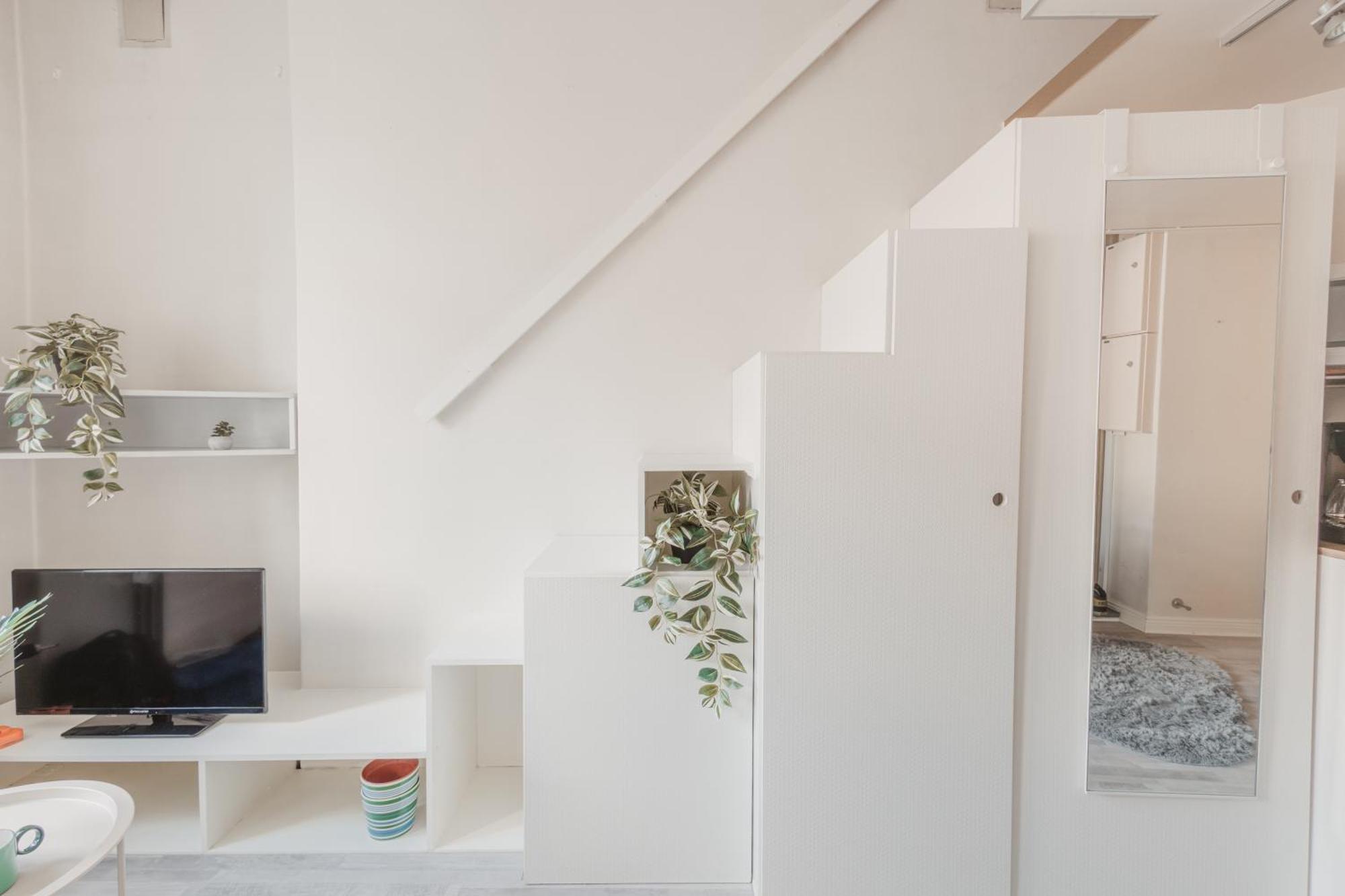 Nordstay - Urban Retreat Near Hietaniemi Self Check-in Apartment *